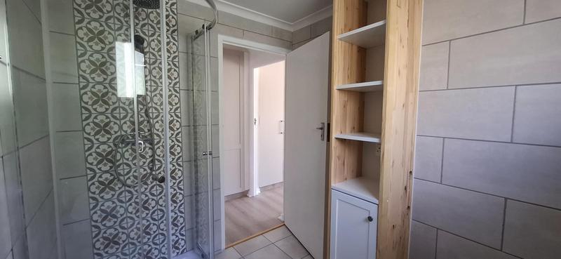 To Let 1 Bedroom Property for Rent in Strand Western Cape